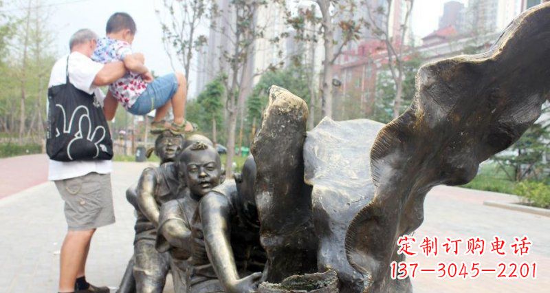 东莞拔萝卜的儿童小区景观铜雕