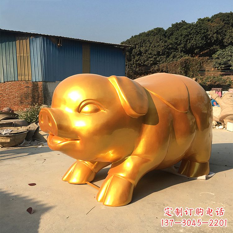 东莞玻璃钢大型漆金猪仔雕塑-大型商场美陈动物雕塑