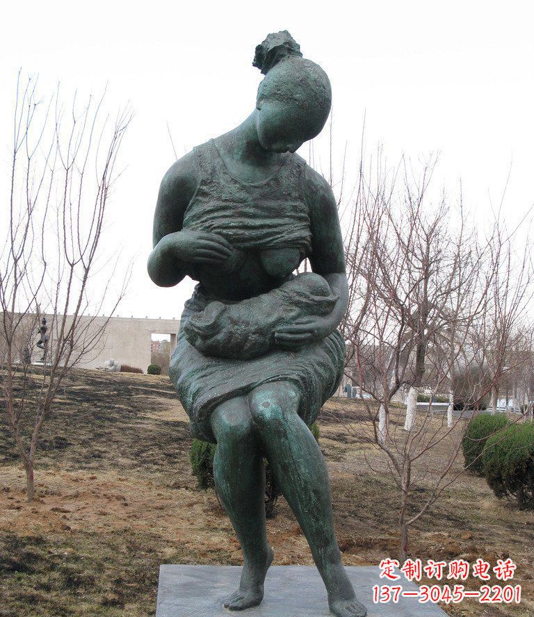 东莞哺乳的女人公园人物铜雕