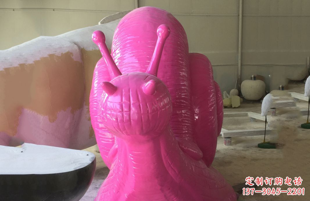 东莞不锈钢彩绘蜗牛公园景观雕塑