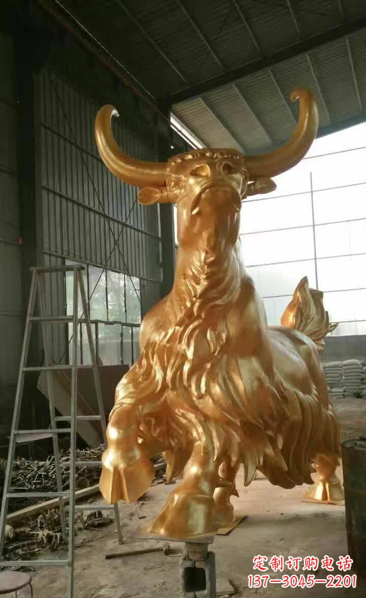 东莞不锈钢城市钛金牦牛雕塑