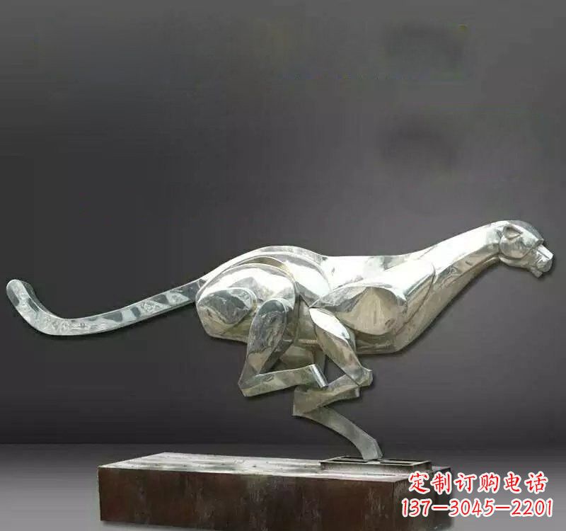 东莞不锈钢抽象奔跑的豹子雕塑