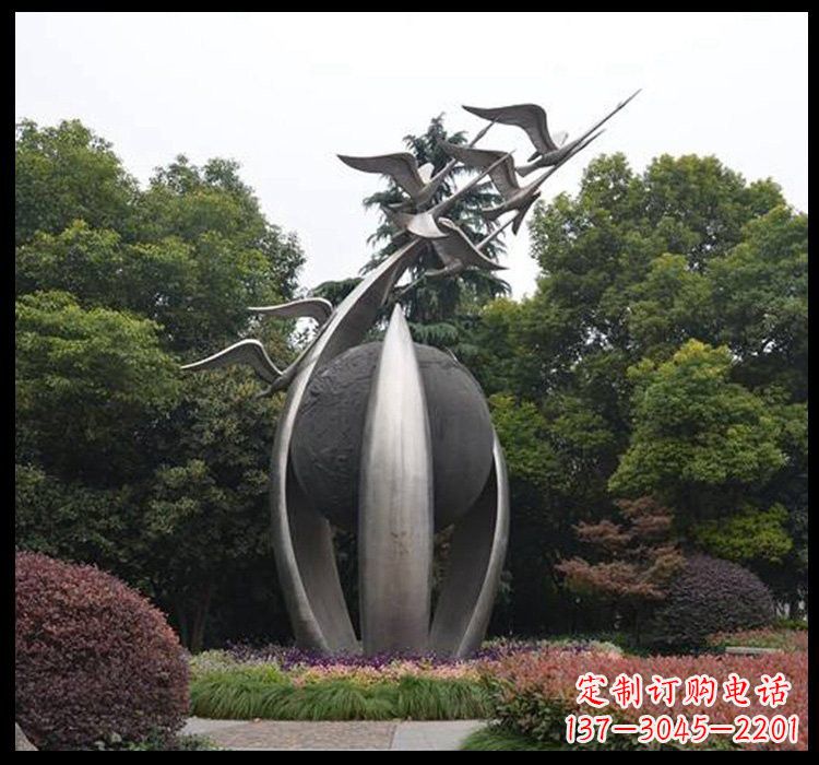 东莞不锈钢抽象飞翔的天鹅雕塑