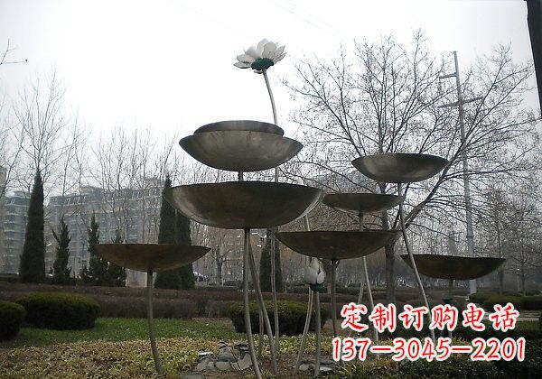 东莞不锈钢抽象荷花雕塑