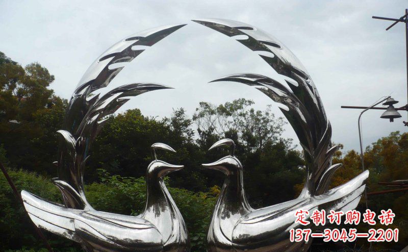 东莞不锈钢抽象孔雀公园动物雕塑
