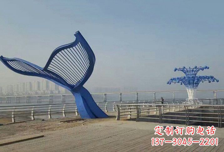 东莞不锈钢抽象喷水鲸鱼雕塑