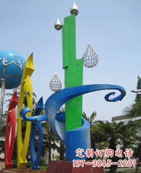东莞不锈钢抽象水滴和植物雕塑