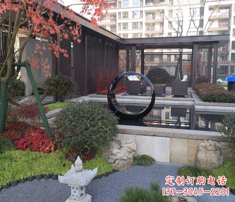 东莞不锈钢抽象圆环雕塑