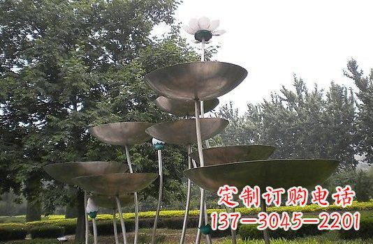 东莞不锈钢大型抽象荷花荷叶雕塑