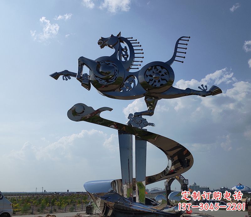 东莞不锈钢大型马踏飞燕景观雕塑