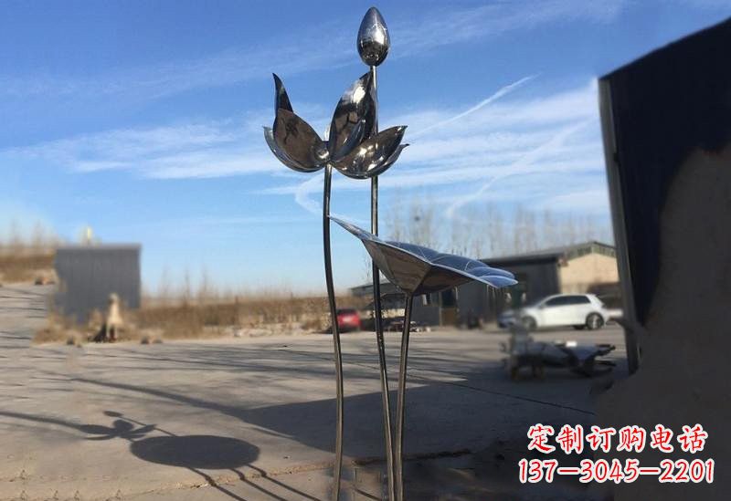 东莞不锈钢荷花雕塑精美的艺术瑰宝