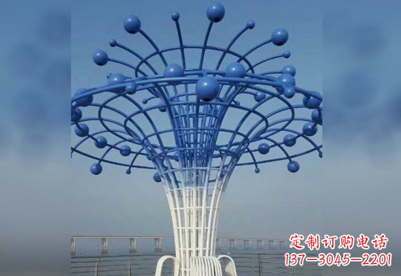 东莞不锈钢广场上的喷泉雕塑