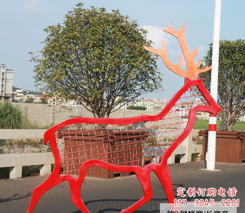 东莞不锈钢广场网格动物鹿