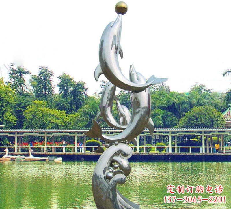 东莞海豚的美丽雕塑