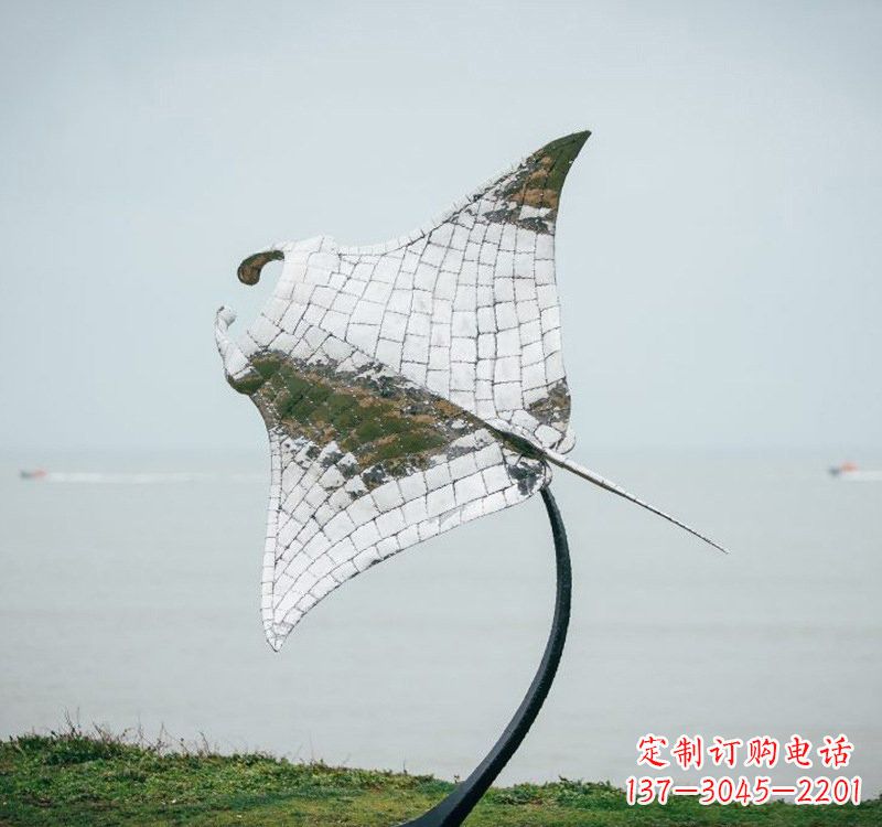 东莞不锈钢海洋动物蝠鲼雕塑