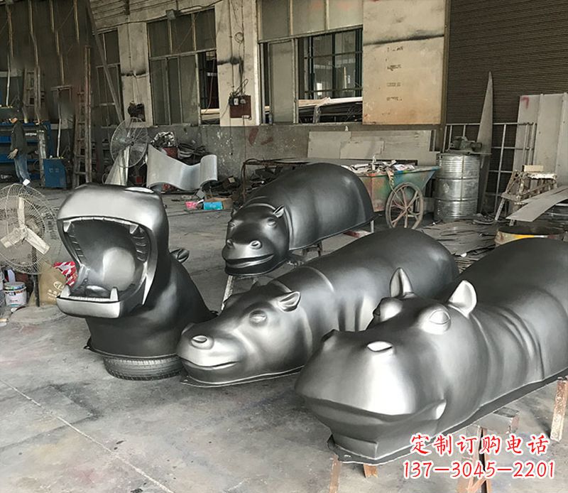 东莞不锈钢河马雕塑——艺术与自然的完美结合