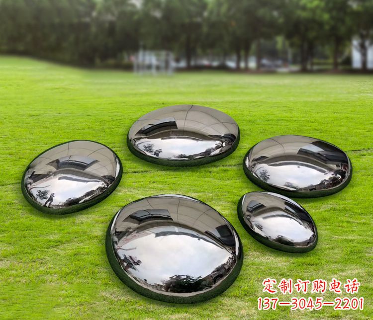 东莞不锈钢镜面鹅卵石雕塑