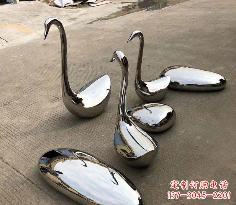东莞不锈钢镜面鹅卵石座椅