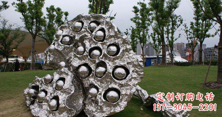 东莞不锈钢莲蓬精美雕塑铸就华丽景观
