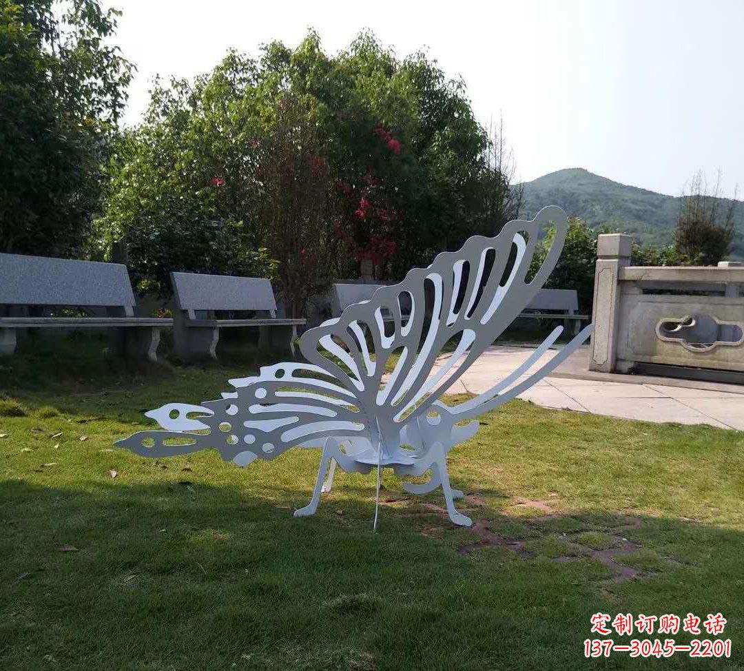 东莞不锈钢镂空蝴蝶装饰雕塑精美雕塑点缀美好生活