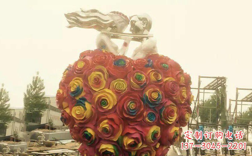 东莞浪漫之美——不锈钢情侣结婚雕塑