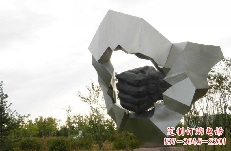 东莞不锈钢拳头雕塑雕刻象征勇气和力量