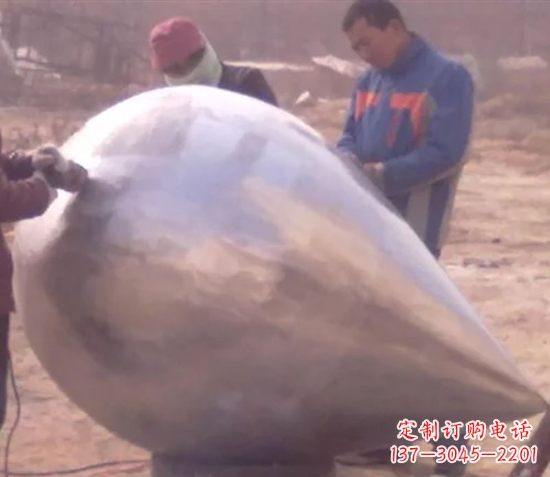 东莞不锈钢水滴广场雕塑