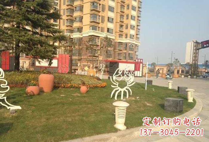 东莞不锈钢小区抽象螃蟹雕塑