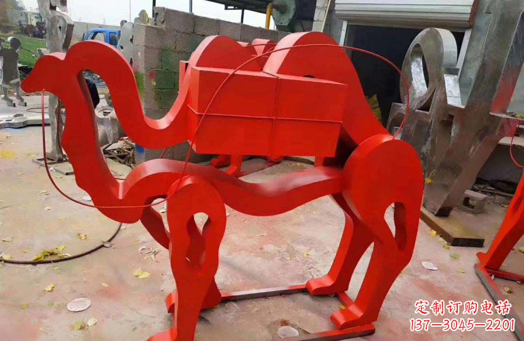 东莞不锈钢艺术骆驼雕塑——雕塑精美的艺术之作
