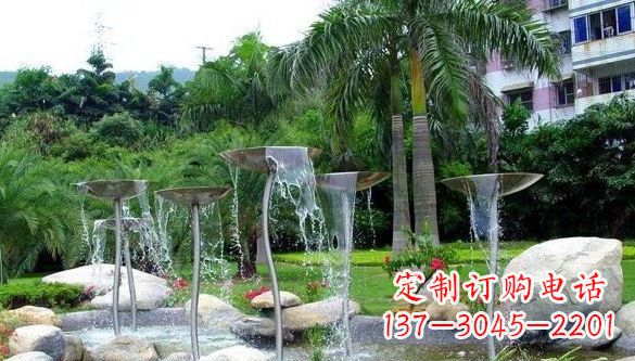 东莞不锈钢喷泉雕塑——艺术之美