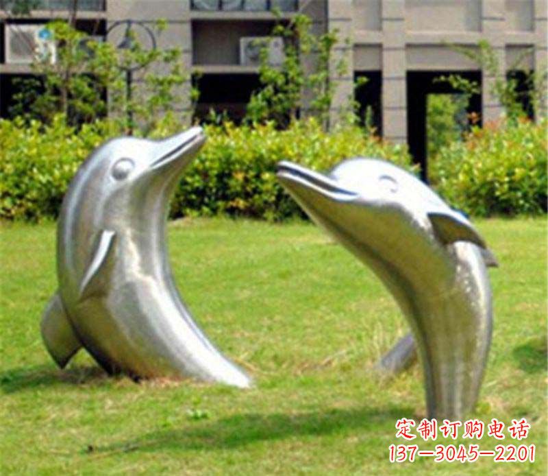 东莞草坪镜面海豚不锈钢雕塑