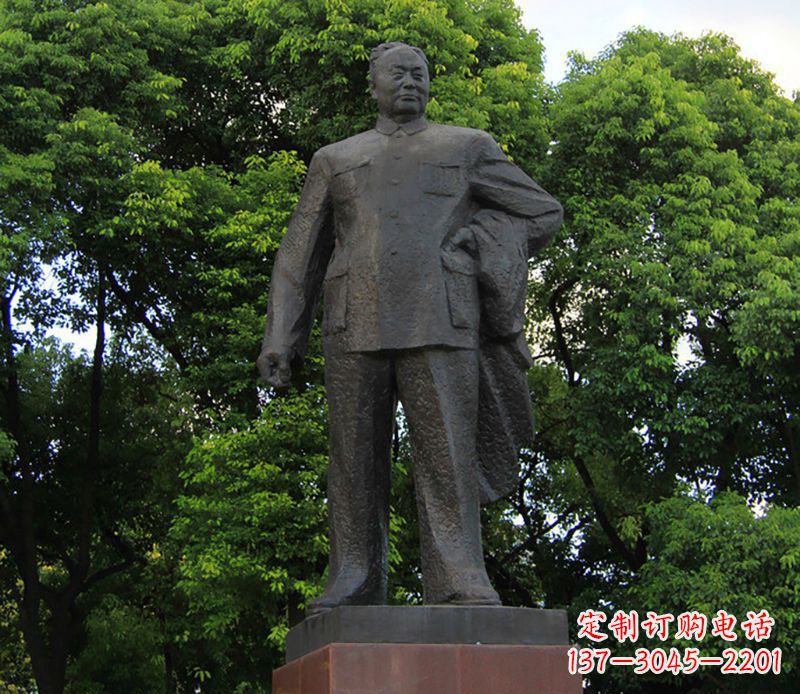 东莞陈毅元帅铜雕荣耀中国历史的传承