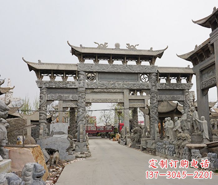 东莞该牌坊雕塑。