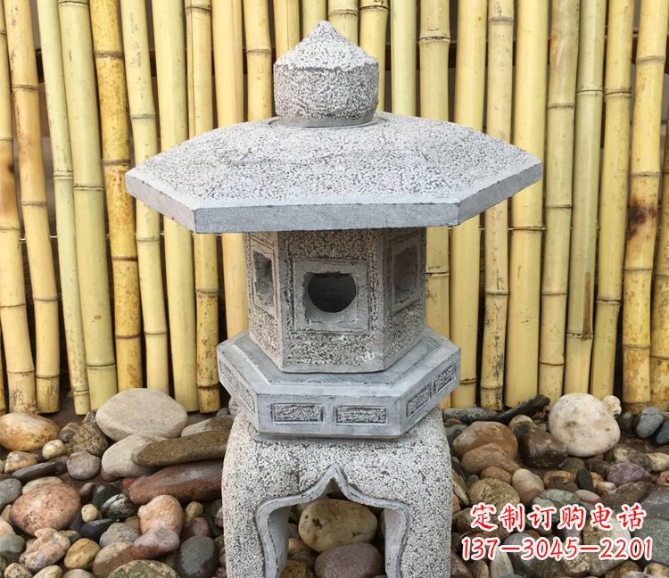 东莞精美仿古灯笼石雕