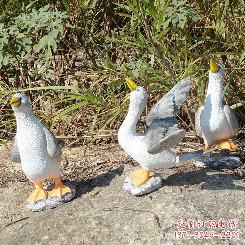 东莞象征和平的和平鸽雕塑