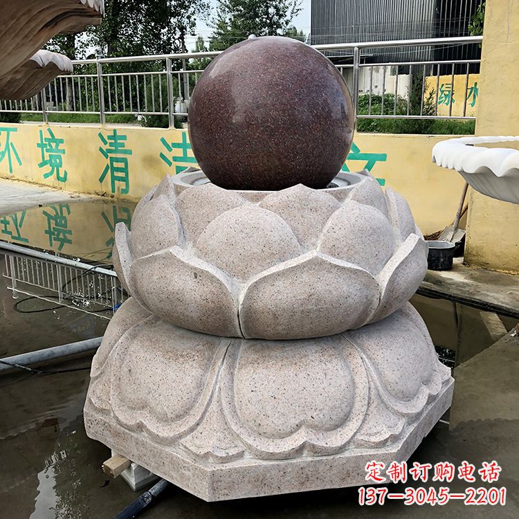 东莞金色彩绘风水球雕塑