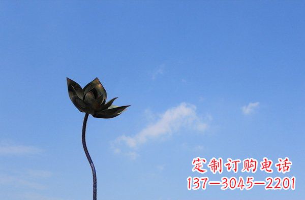 东莞公园不锈钢荷花雕塑
