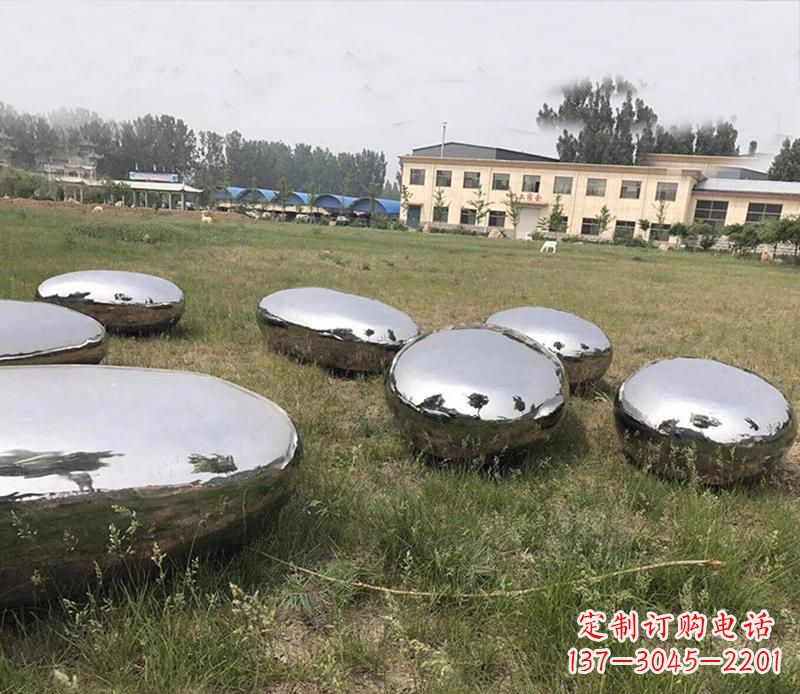 东莞公园不锈钢水滴座椅景观雕塑