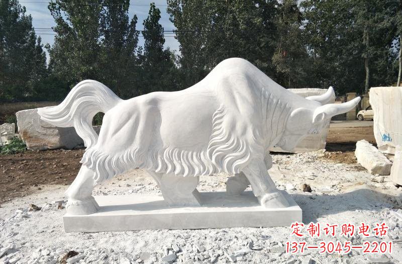 东莞汉白玉款式多变的牛石雕塑