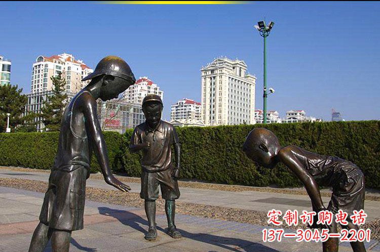 东莞玻璃钢陀螺雕塑