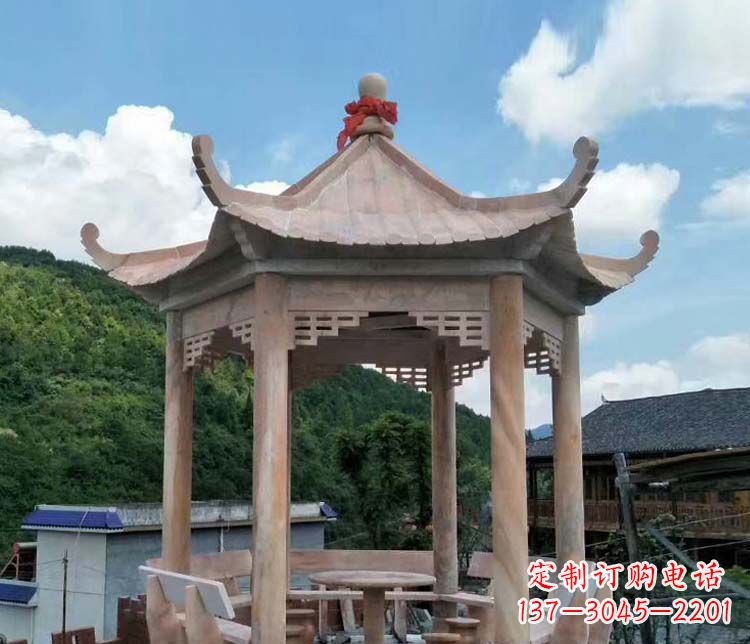 东莞一流的公园晚霞红六角石雕凉亭