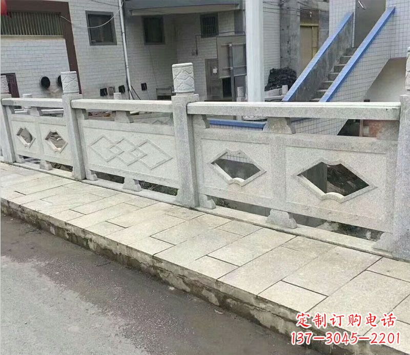 东莞中领雕塑:让您的栏板石雕更加出彩