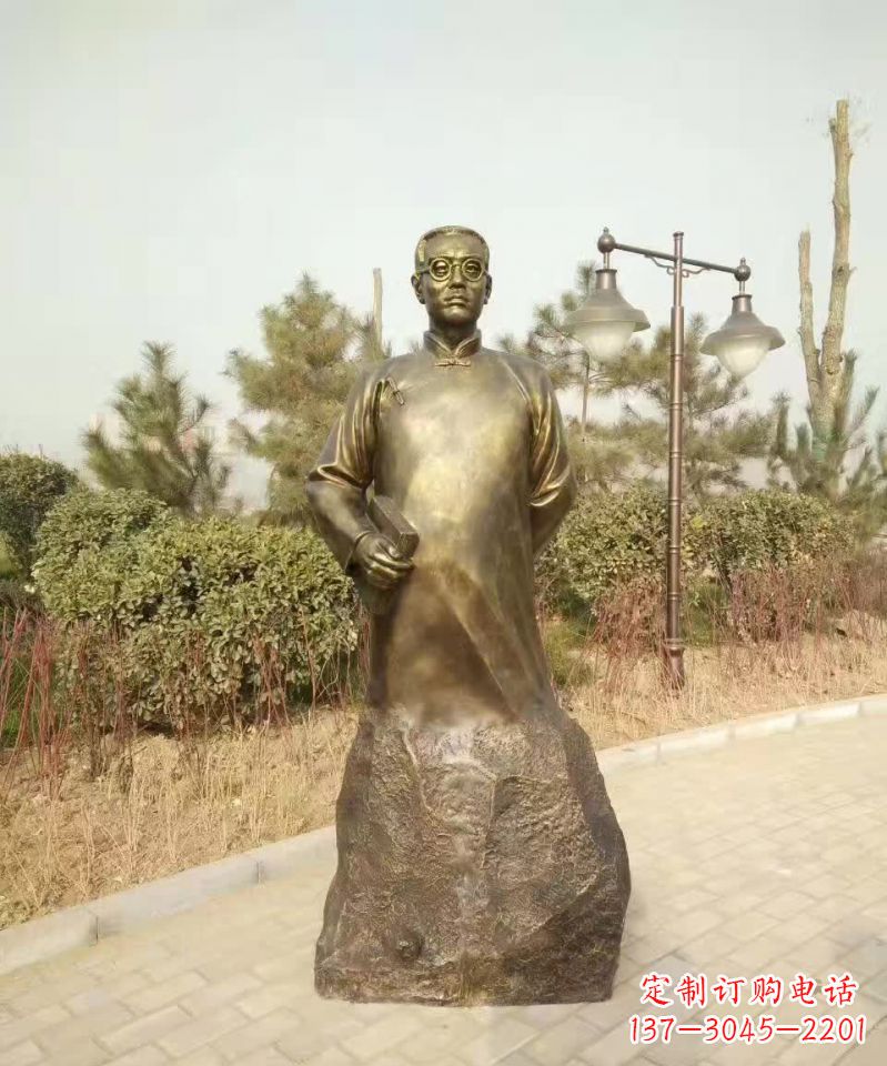 东莞陶行知人物铜雕1