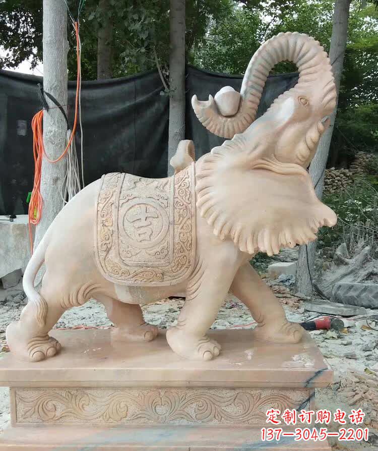 东莞晚霞红卷元宝大象雕塑