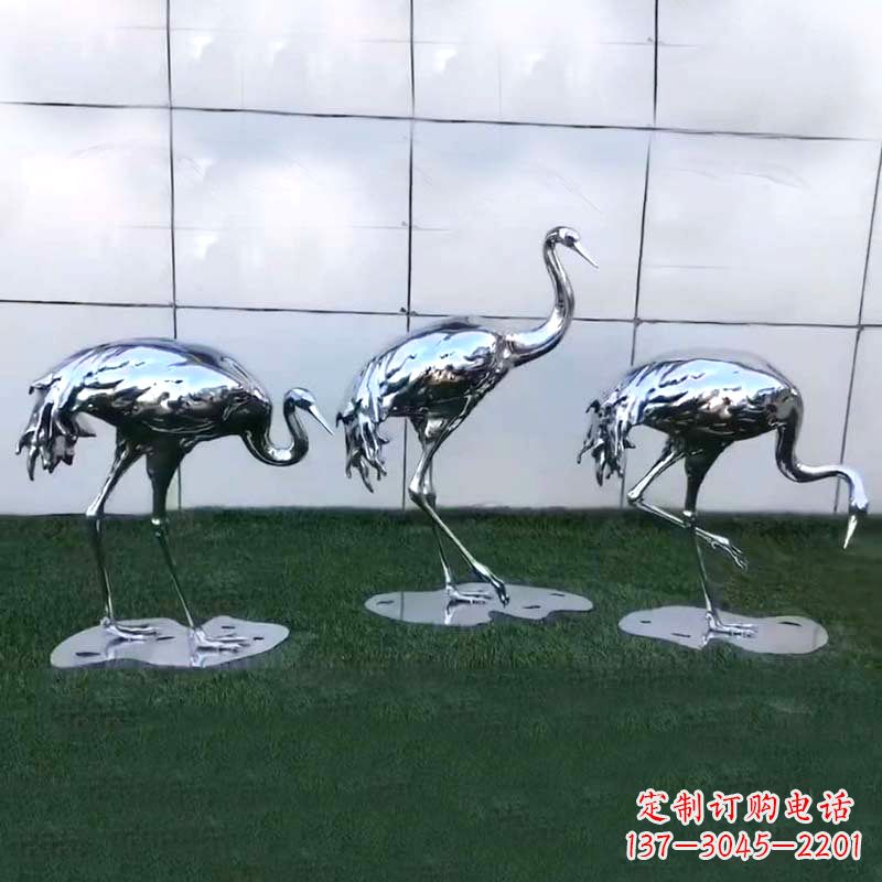 东莞仙鹤镜面不锈钢雕塑