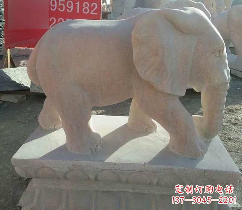 东莞园林晚霞红大象雕塑