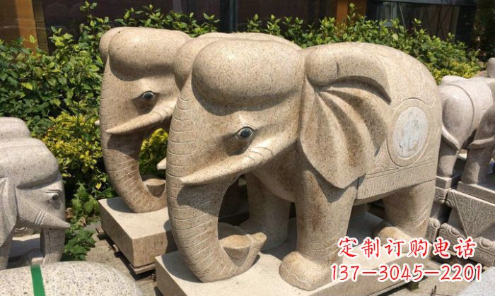 东莞招财进宝砂岩大象石雕