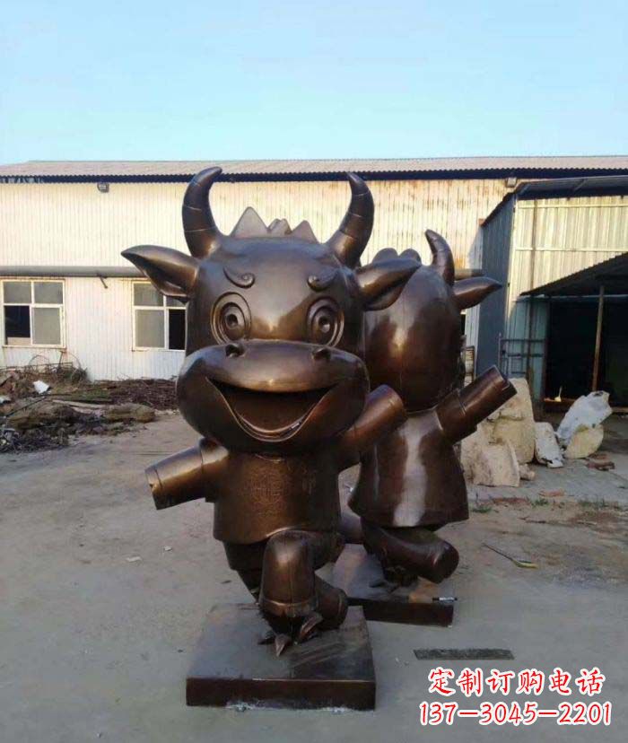 东莞招财牛玻璃钢仿铜动物雕塑