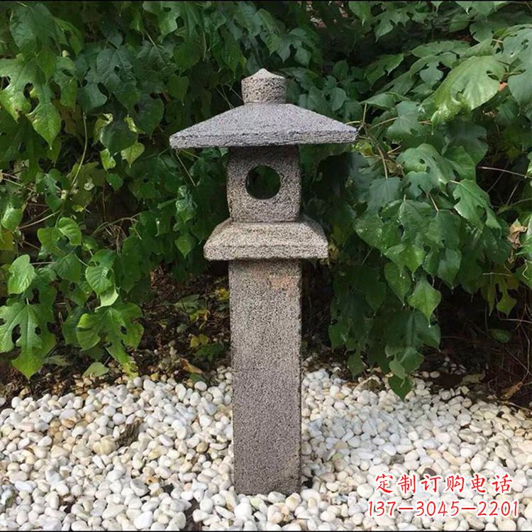 东莞中式复古园林石灯