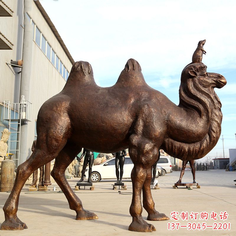 东莞铸铜骆驼雕塑